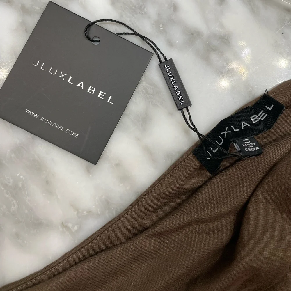 NWT JLUXLABLE one shoulder keyhole bodysuit - Picture 2 of 5